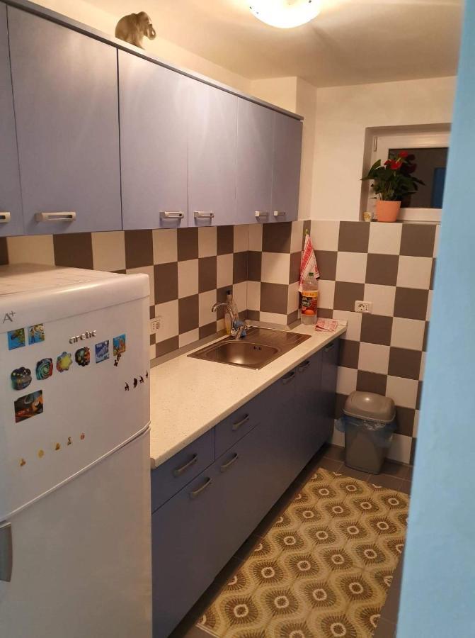 Vila Aslam Hotel Gura Humorului Kültér fotó