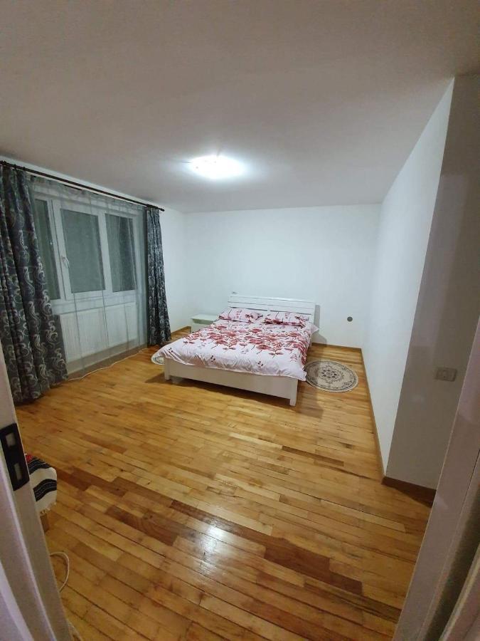 Vila Aslam Hotel Gura Humorului Kültér fotó